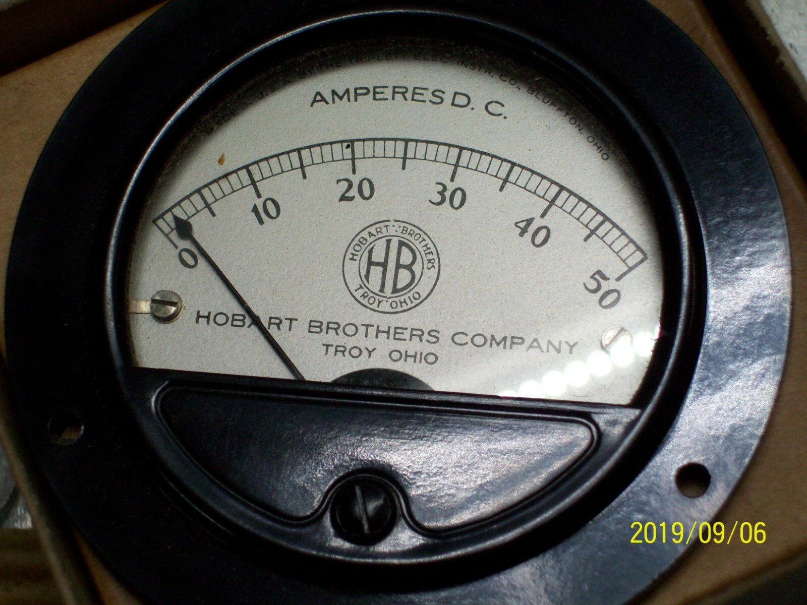 NEW HOBART BROTHERS 321-TH AMPERES D.C. METER 0-50