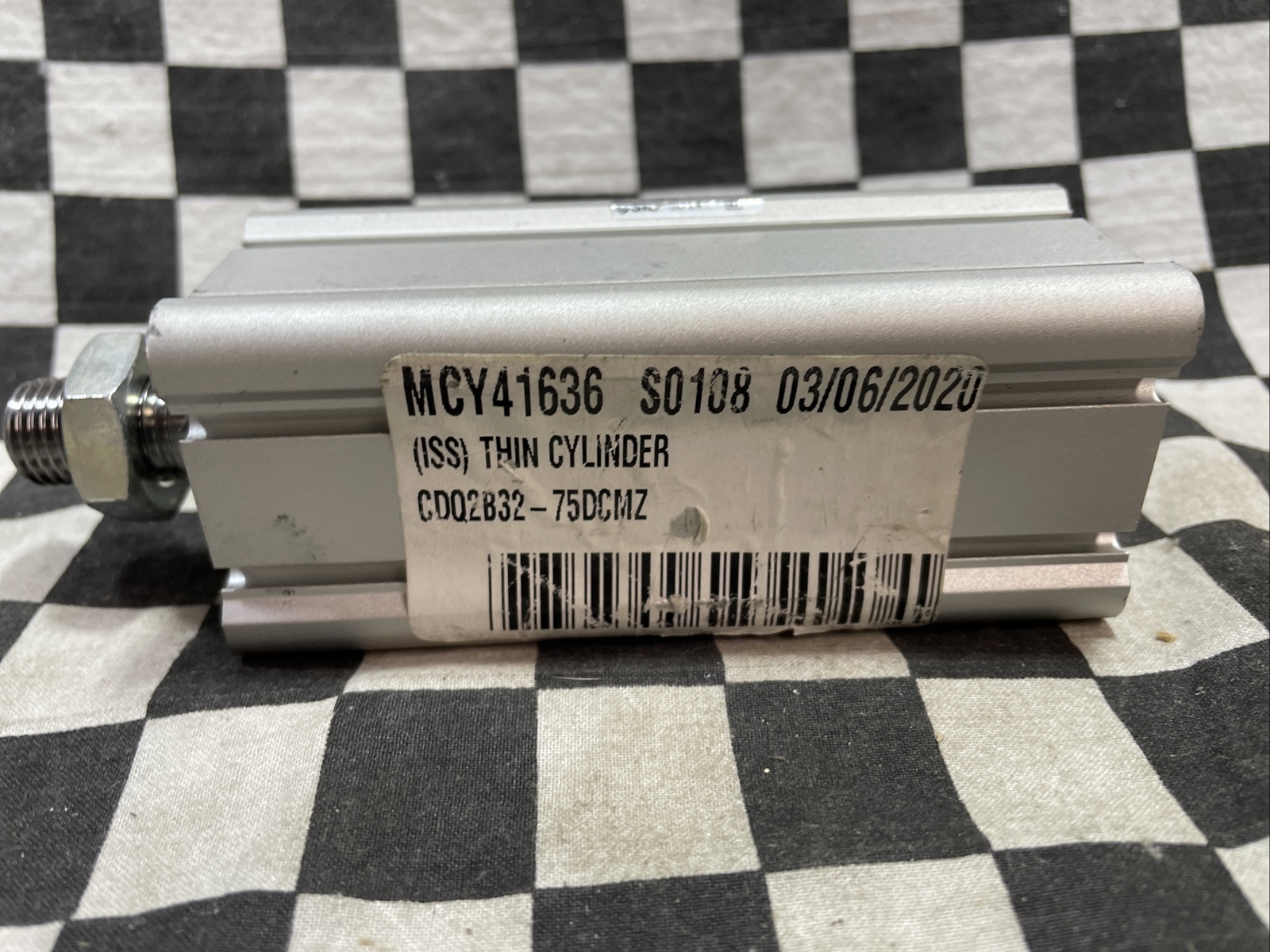 SMC CQ2-Z COMPACT CYLINDER, CDQ2B32-75DCMZ, CDQ2B3275DCMZ, SHIPSAMEDAY#103X9