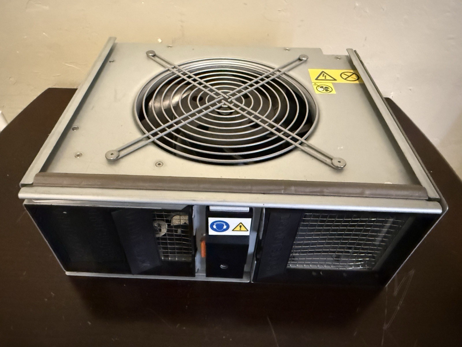 EBMPAPST Fan K3G200-AC56-12 200-240V 4.3A 850W for For IBM BladeCenter H 68Y8331