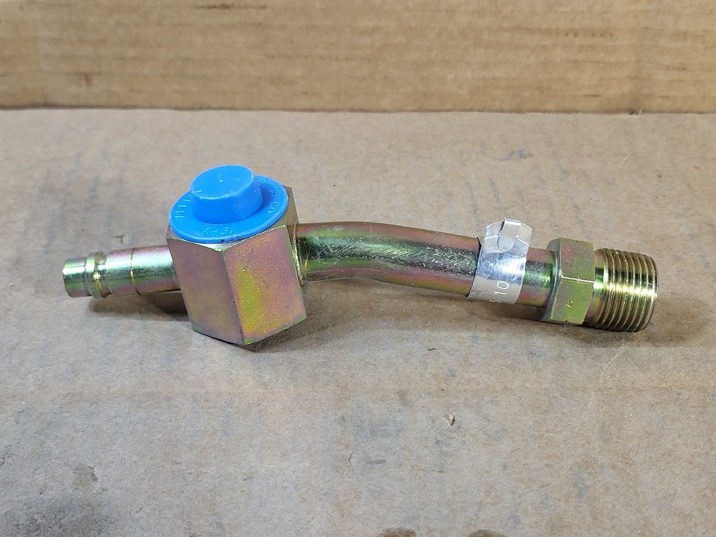SURPLUS NEW KOMATSU PB9153 Valve – Heavy Machinery