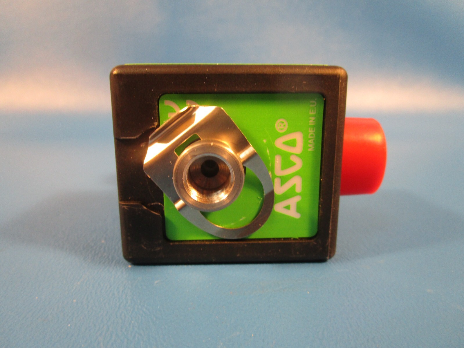 ASCO SCE374A017V, Solenoid Valve, G1/4, 2.7mm Orifice, Brass Body
