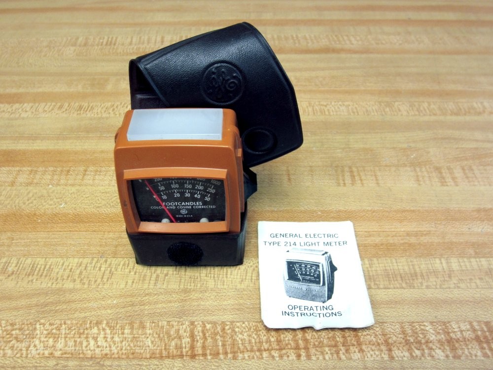 General Electric Type 214 Light Meter W/Case GE