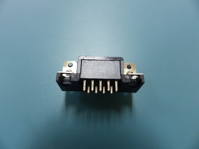 EDAC 621-009-260-012 Qty of 27 per Lot DB9M R/A EDAC