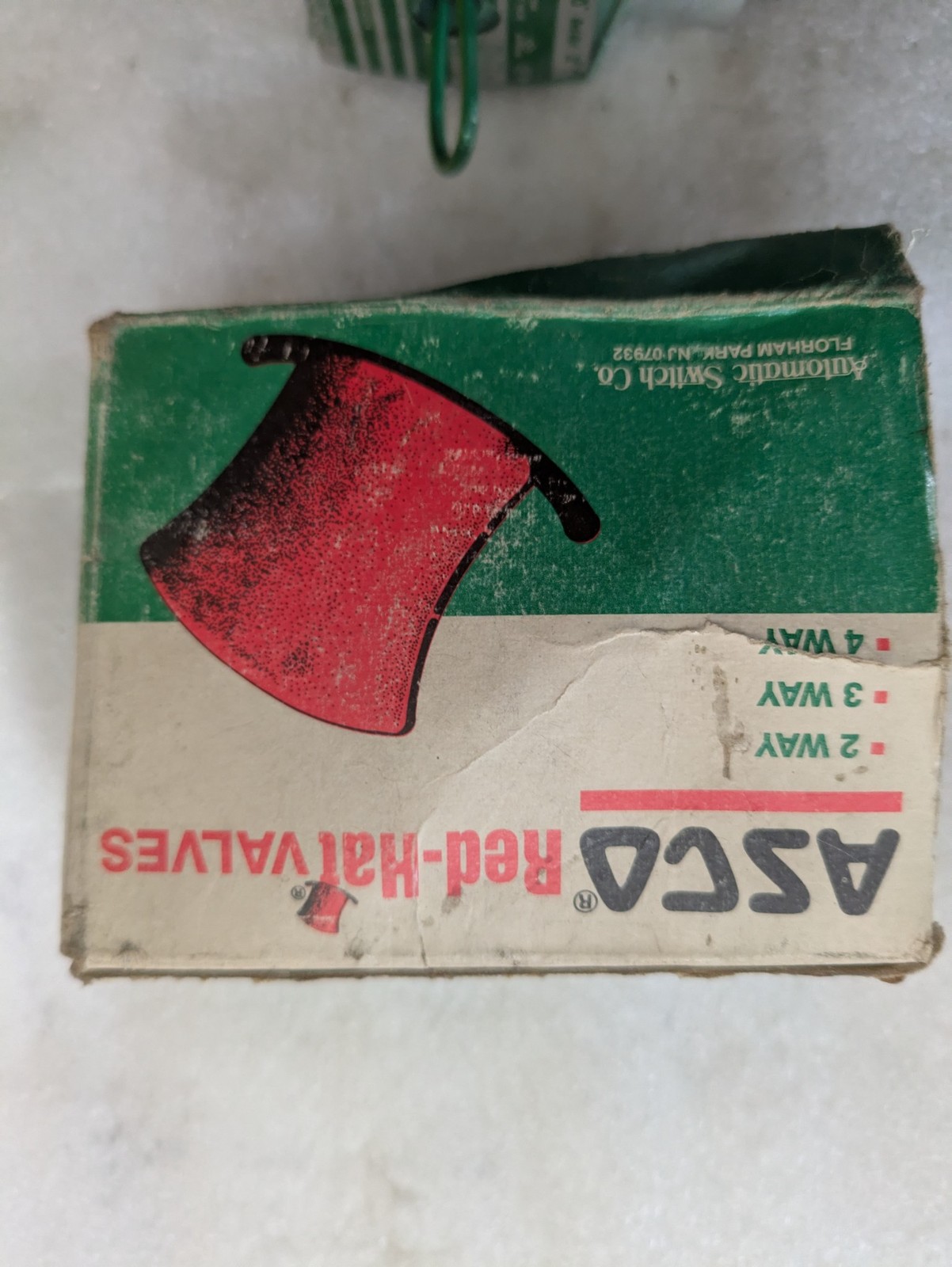 ASCO 8262G14 Red Hat Solenoid Valve 1/8 NPT 12VDC 10.6W 150PSI Industrial OEM