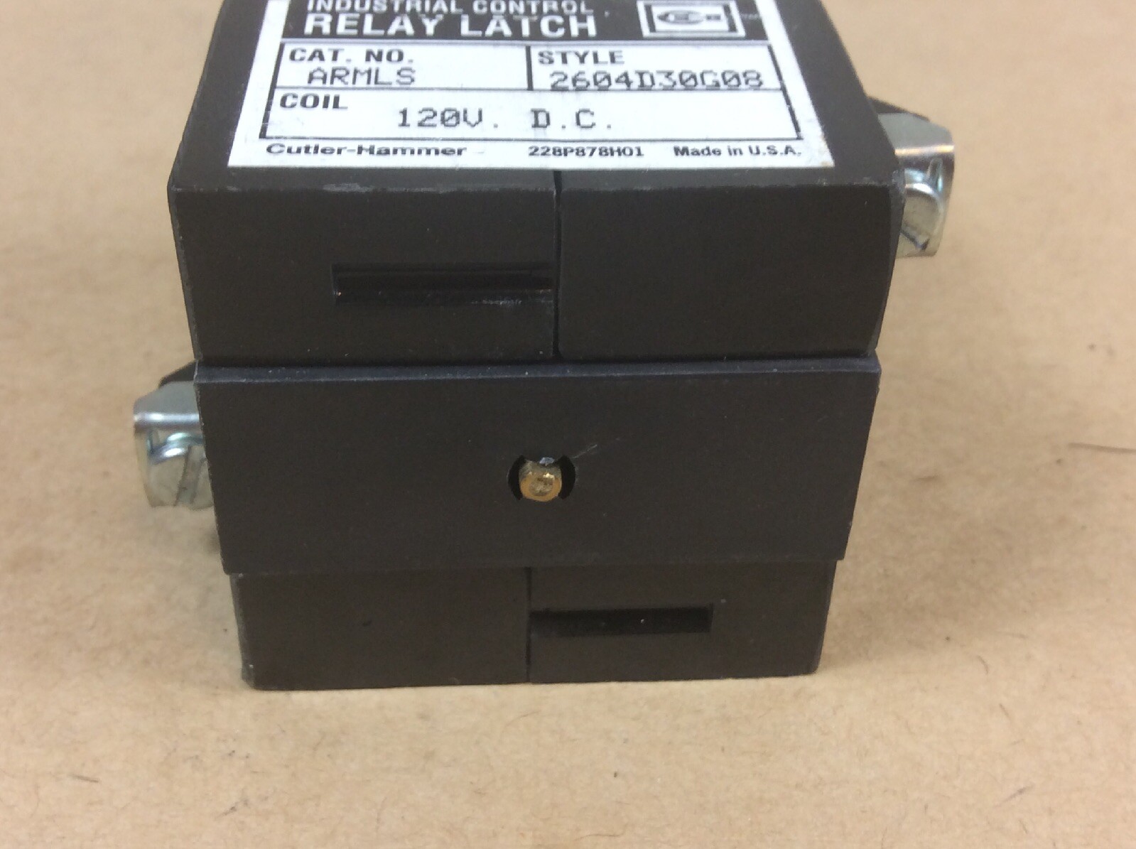 EATON CUTLER HAMMER ARMLS MAG LATCH FOR AR RELAY 2604D30G08 New Out Of Box