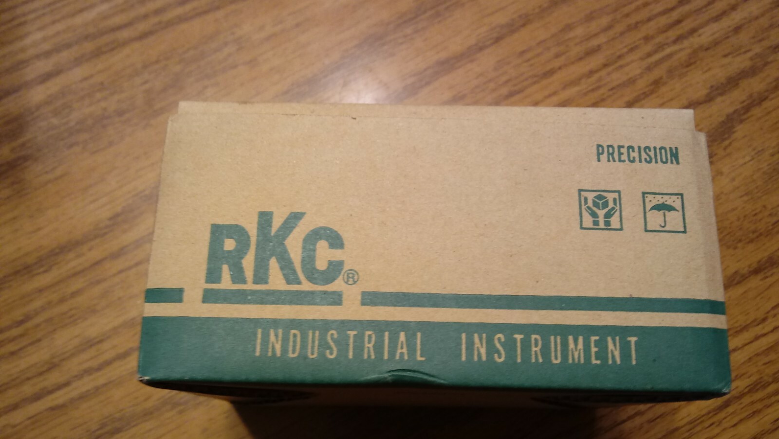 New RKC CB400 CB400FK02-M*NN-NN/N Temperature Controller