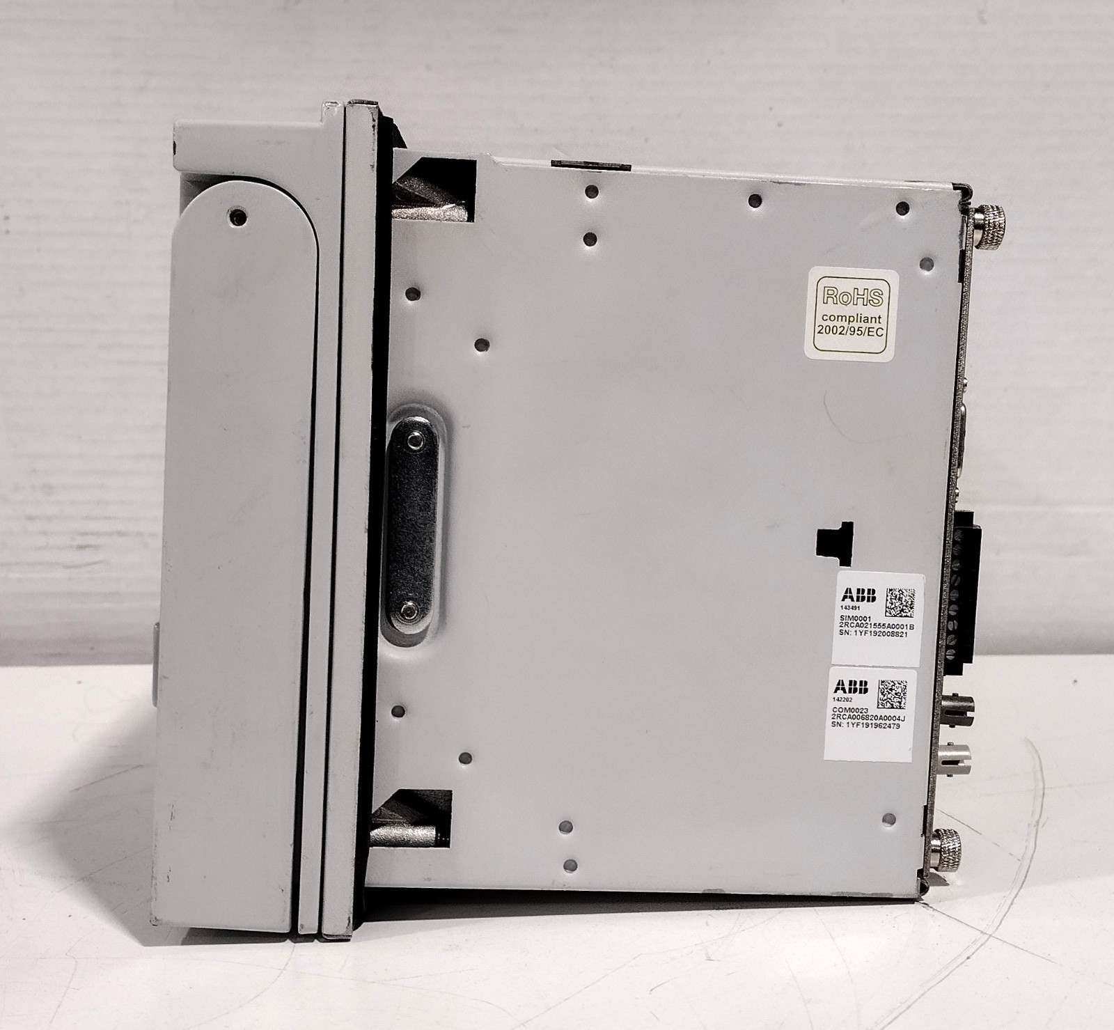 ABB RER620 NARAAAAB33E1B3NU1D Advanced Recloser Protection & Control Relay