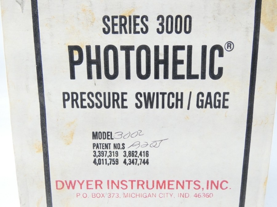 DWYER A3002 120VAC 10A 25PSI 0-2″ NSMP