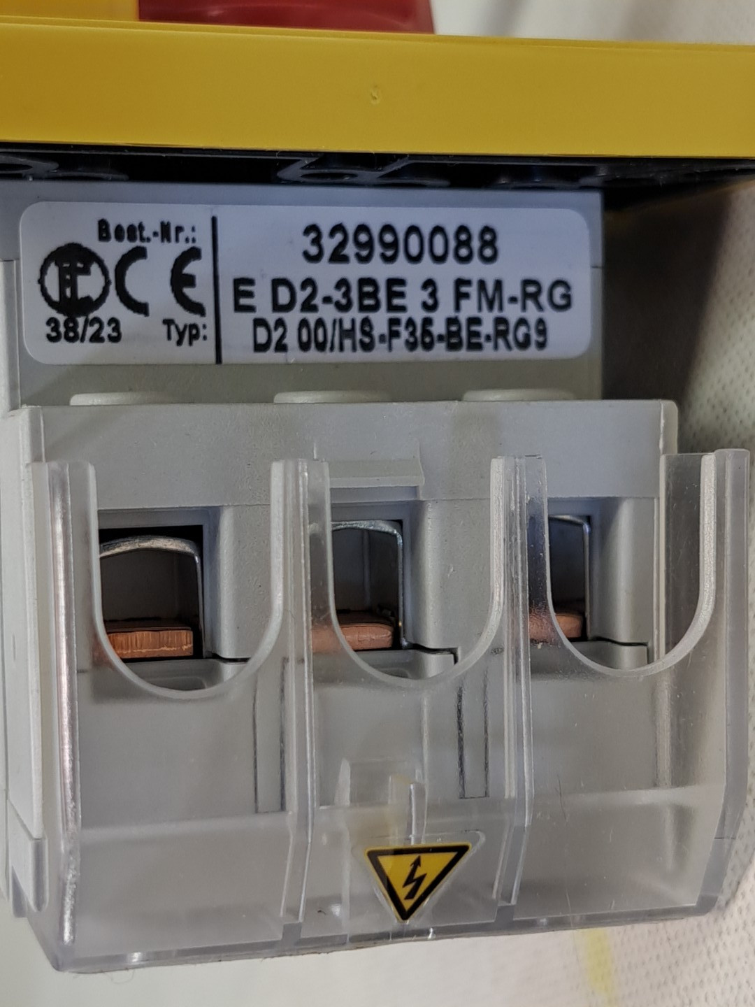 TPI CORPORATION 07171602 ACCESSORY DISCONNECT SWITCH NEW, open box
