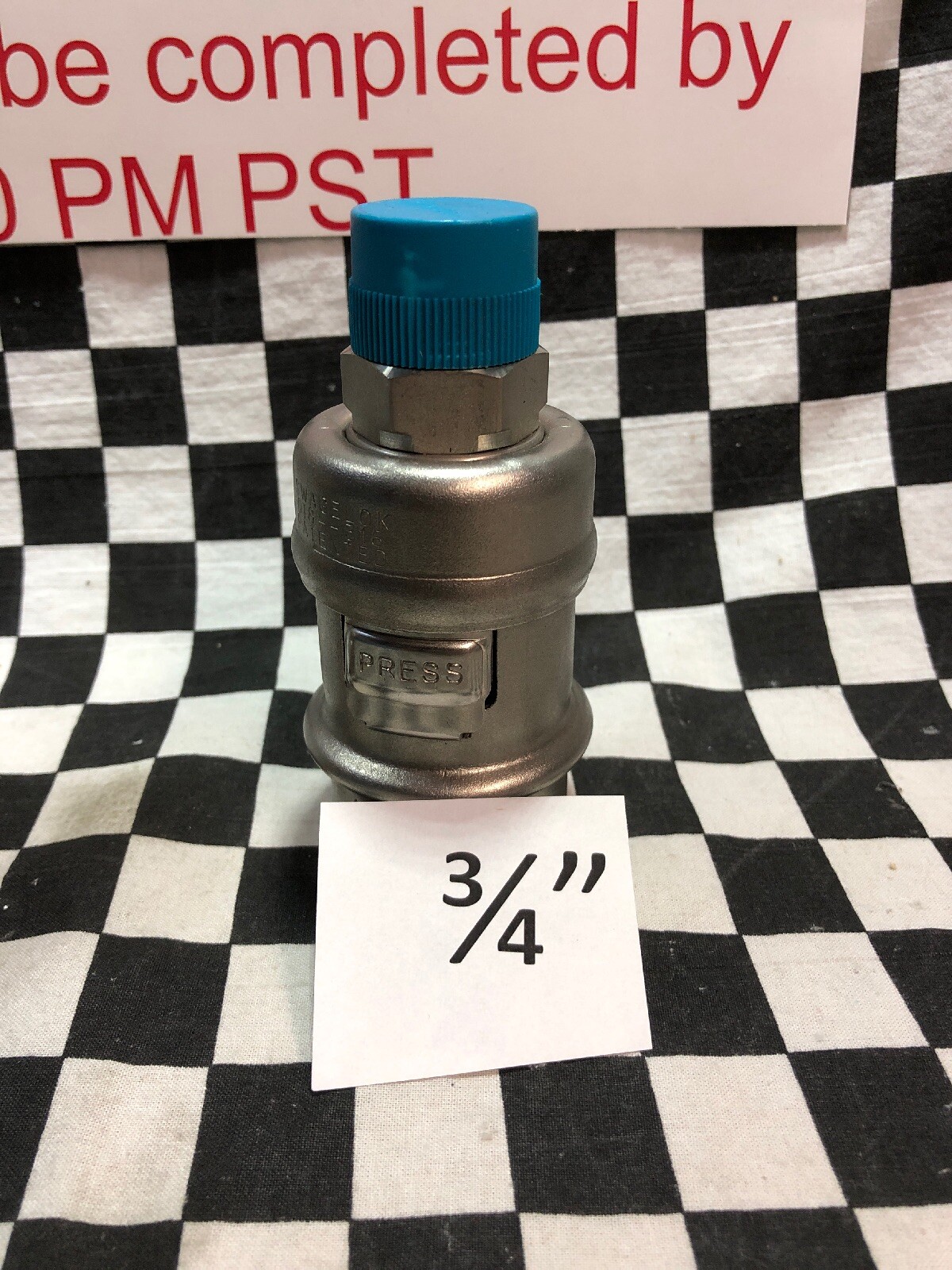 SWAGELOK Quick Connect 1/2″ & 3/4″ SS-QT8-B-316, SHIPSAMEDAY, Lot Of 4, #1615N2
