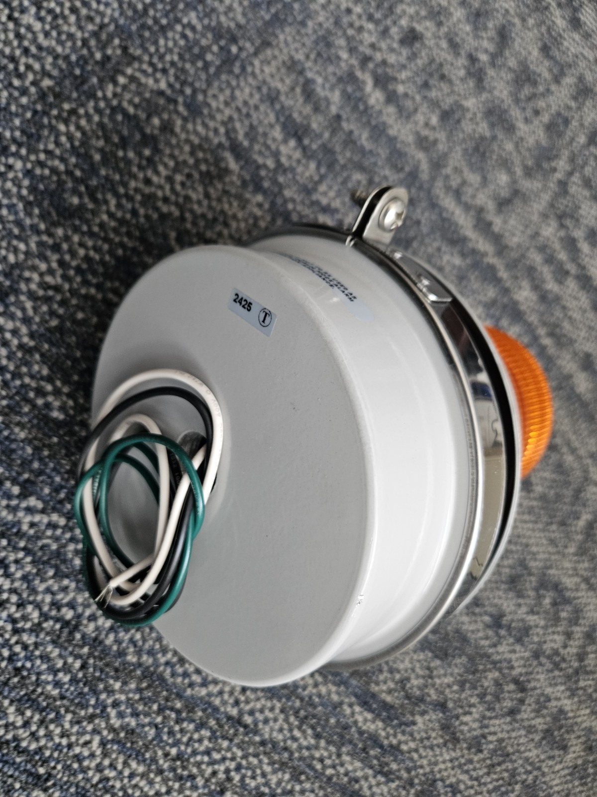 EDWARDS ADAPTABEACON 51A-G5-20W AMBER 24V AC FLASHING BEACON W/BASE MOUNTED HORN