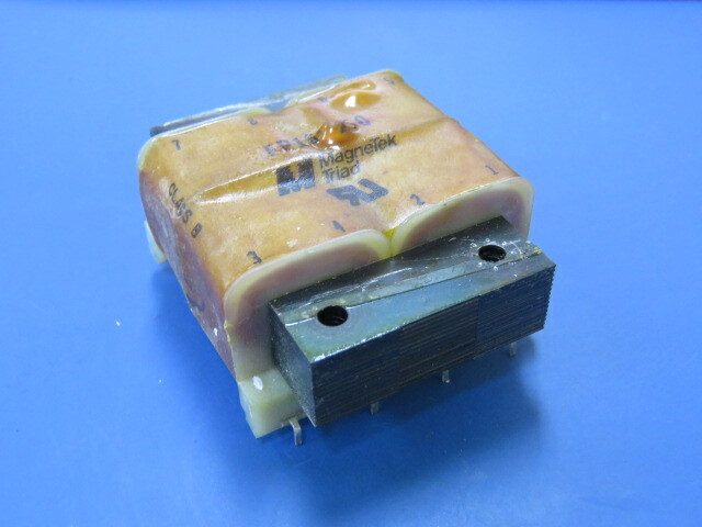 MAGNETEK/ TRIAD FP16-750 Qty of 2 per Lot Isolation Transformer, Flat Pack, 12