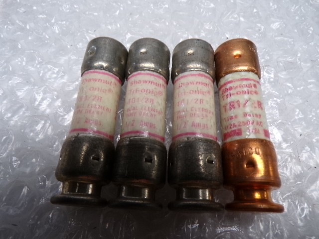 SHAWMUT TR1/2R FUSE LOT OF 4 NSNP