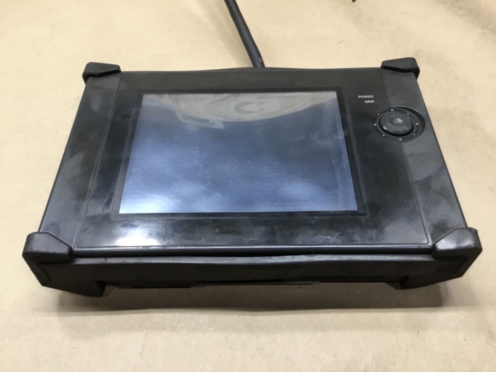 KEYENCE VT-7SR TOUCH SCREEN CONTROLLER #02D13PR5*AD