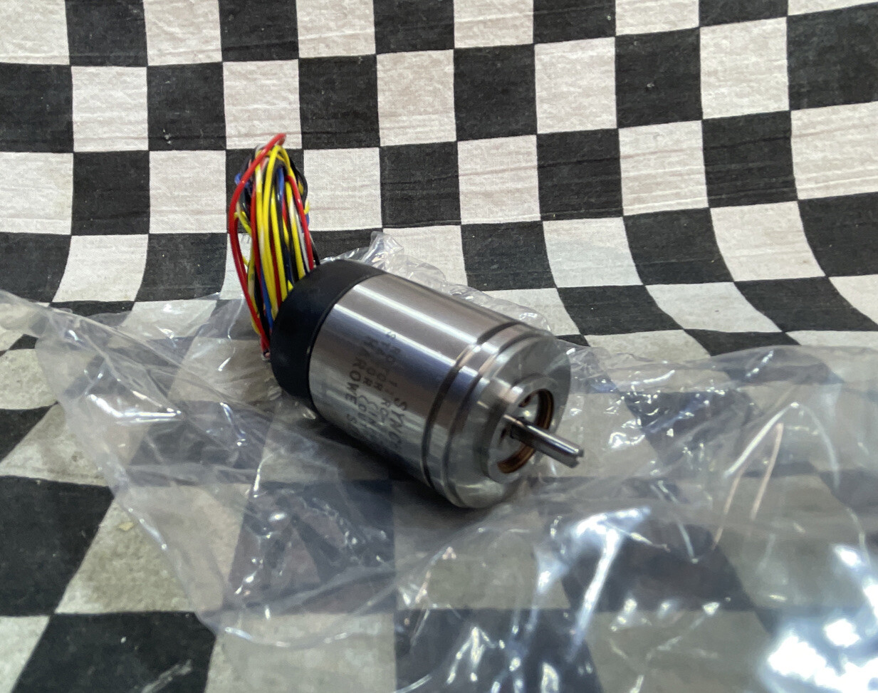 HAROWE SERVO CONTROLS 11RC-300-B-1R 11RC300B1R SYNCHRO CONTROL TRANSFORMER ROTOR