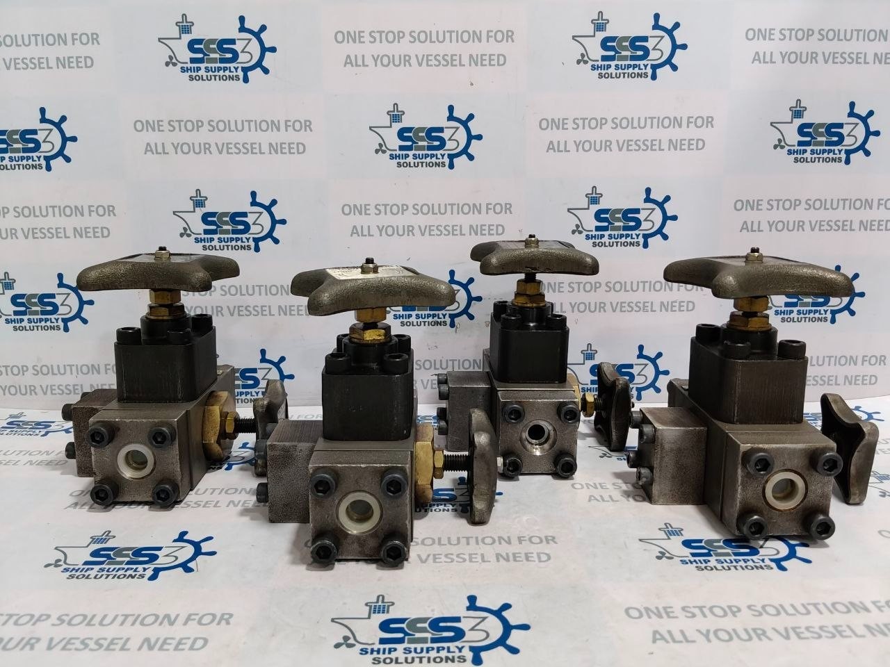 Hirose Valves HF-ACC-K-10X10-23 Hydraulic Valve Manifold Mount W/Handwheel
