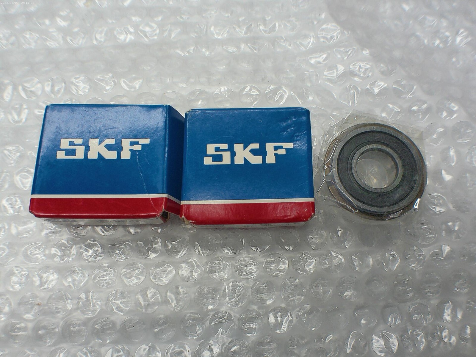 SKF EXPLORER 6202-2RSNRJEM BEARING LOT OF 2 NSMP