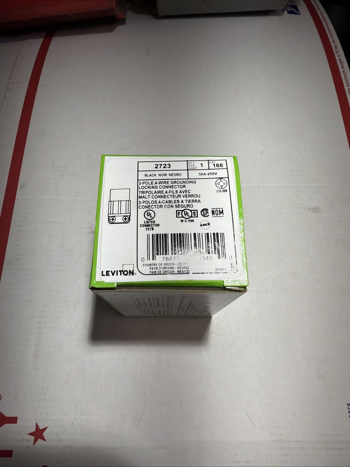 NEW – Leviton 2723 Locking Connector 3P 4W 30A 250V L15-30R