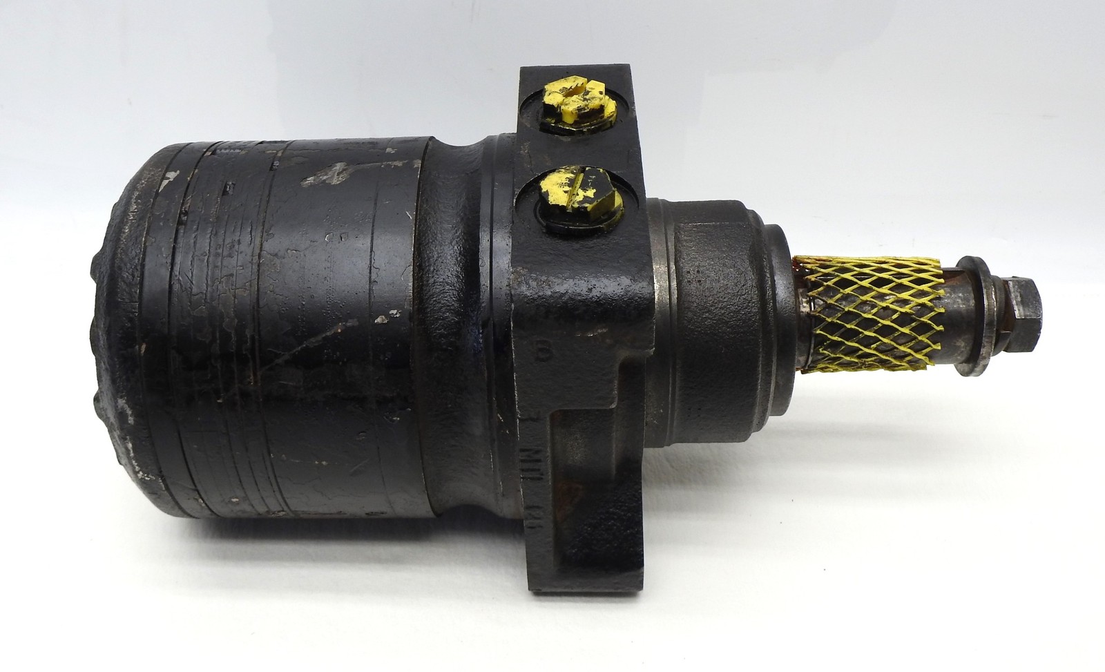 Parker Hydraulic Motor TG0280US030AAAA TG0280 Series (4 Bolt, 1-1/4″ SHAFT)