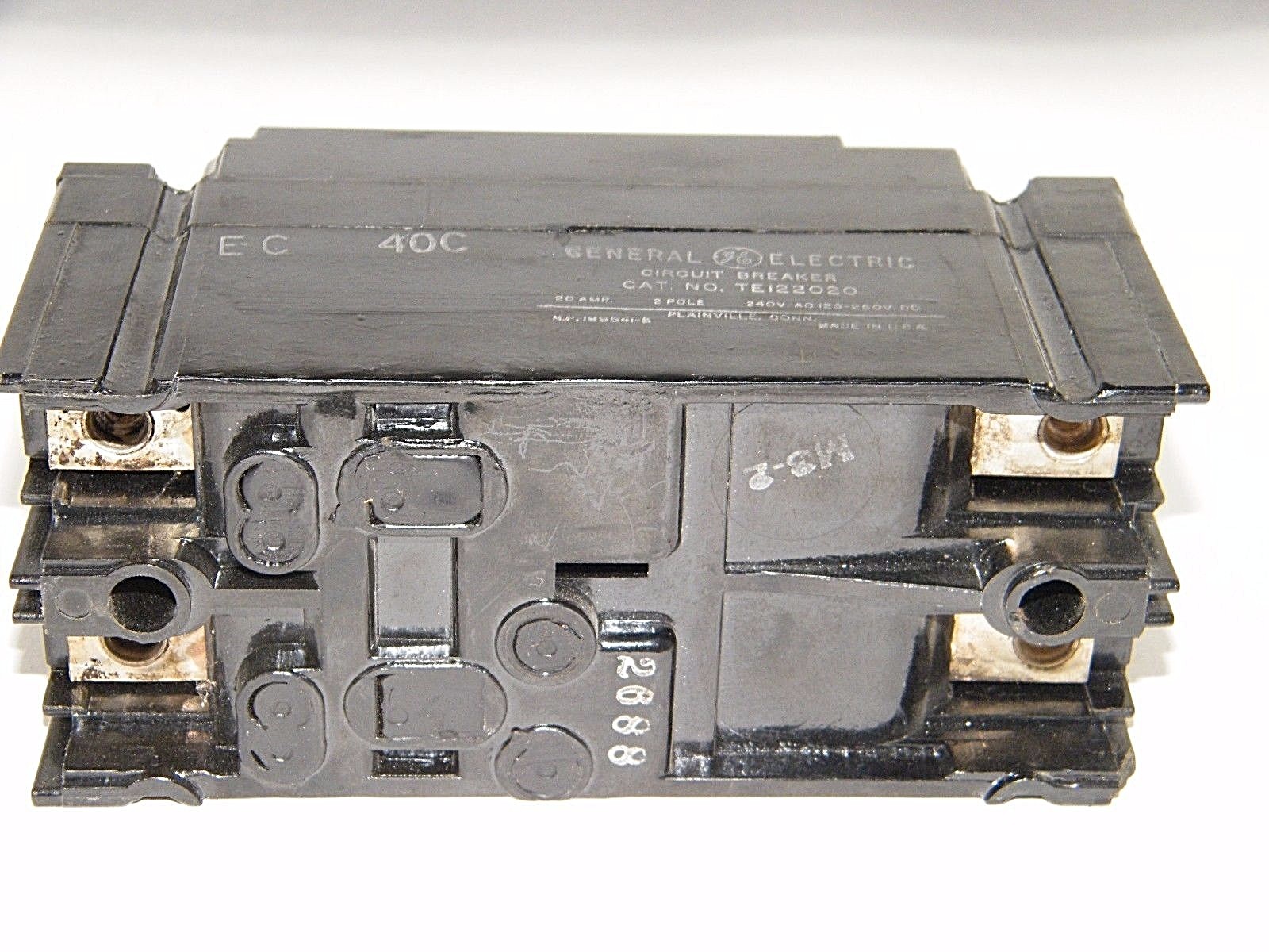 GENERAL ELECTRIC / GE 2 POLE CIRCUIT BREAKER 20AMP 240v ac, TE122020 125-250v dc
