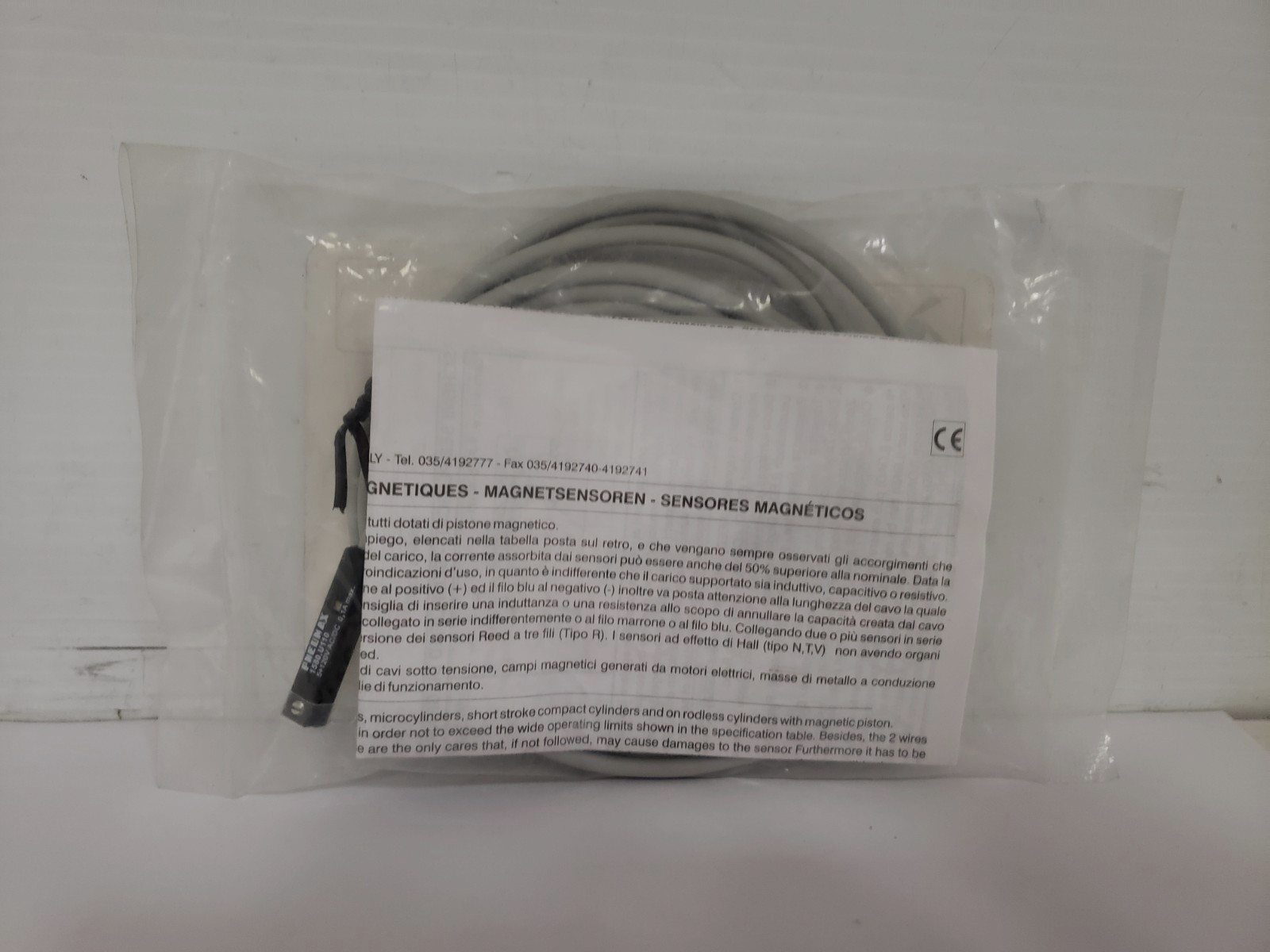 PNEUMAX 1580-U1110 REED SWITCH 5-120V AC/DC W/ LED NIB