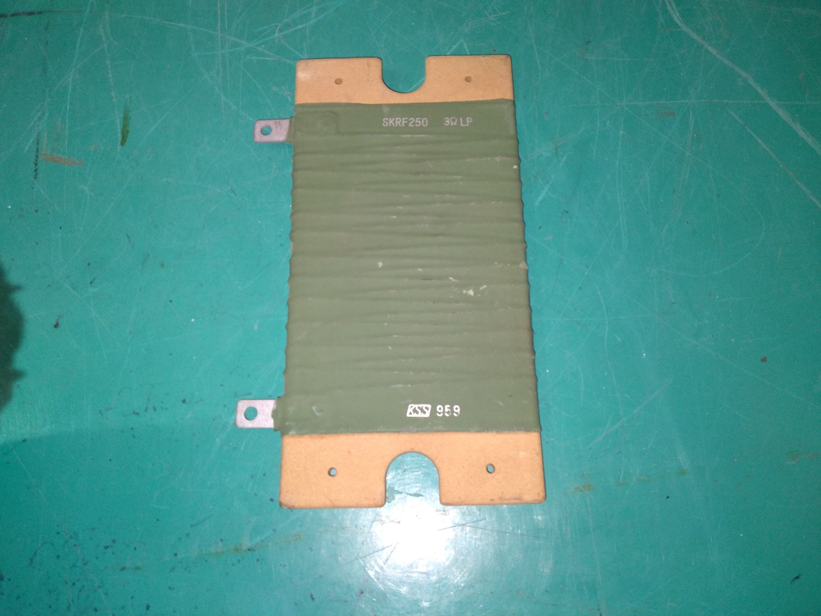 KSS 959 SKRF250 3LP