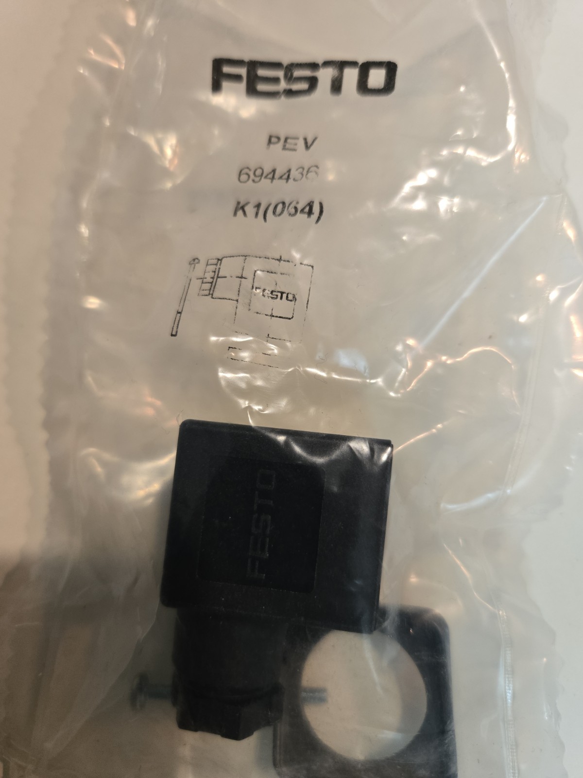 1 qty FESTO NEW PEV-1/4-B 10773 PLC Pressure Switch 24VDC + W/694436. FREE SHIP
