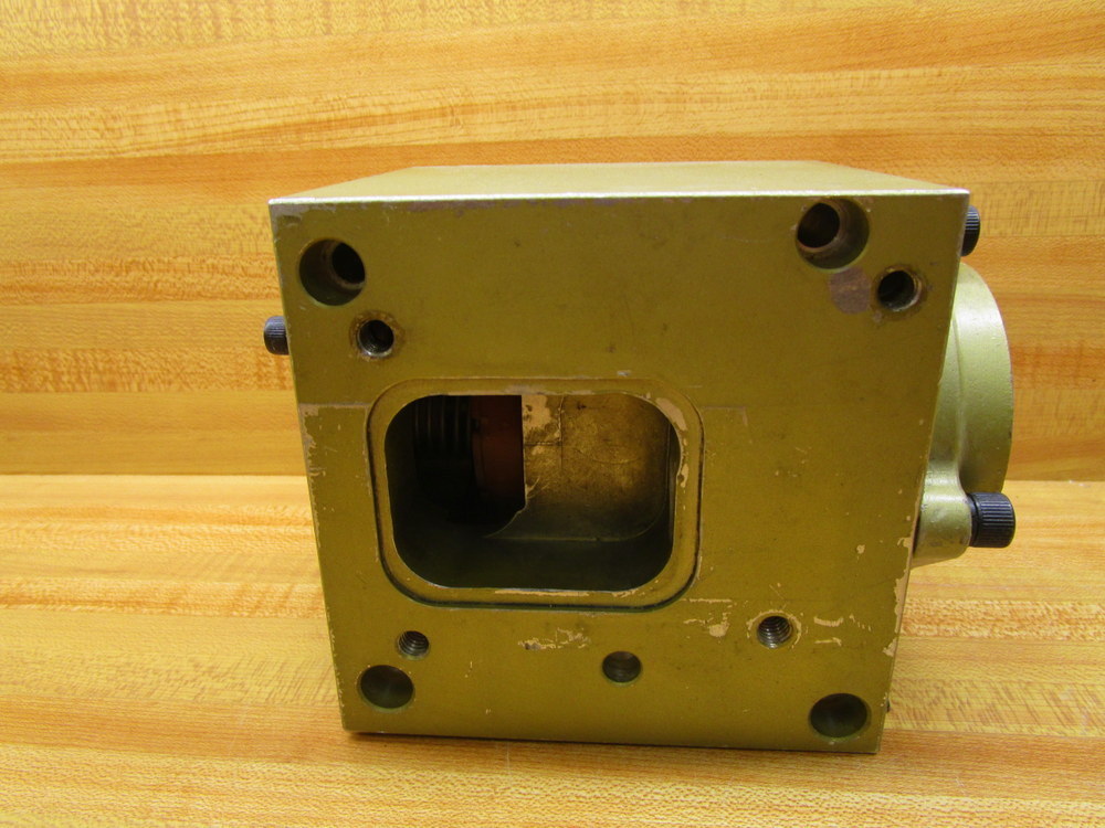 Ross 2771A7920 Valve Base Only