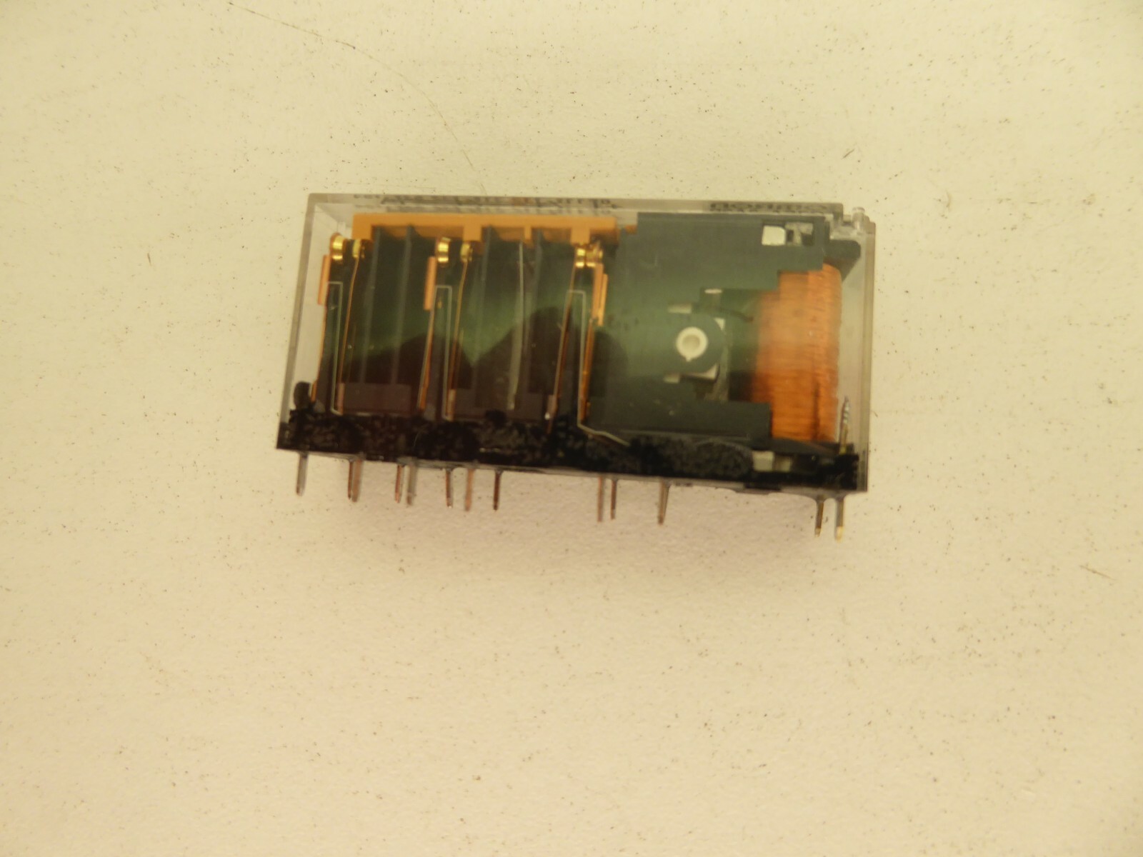 OMRON G7SA-3A3B 24vdc 14 Pin 6 amp Relay