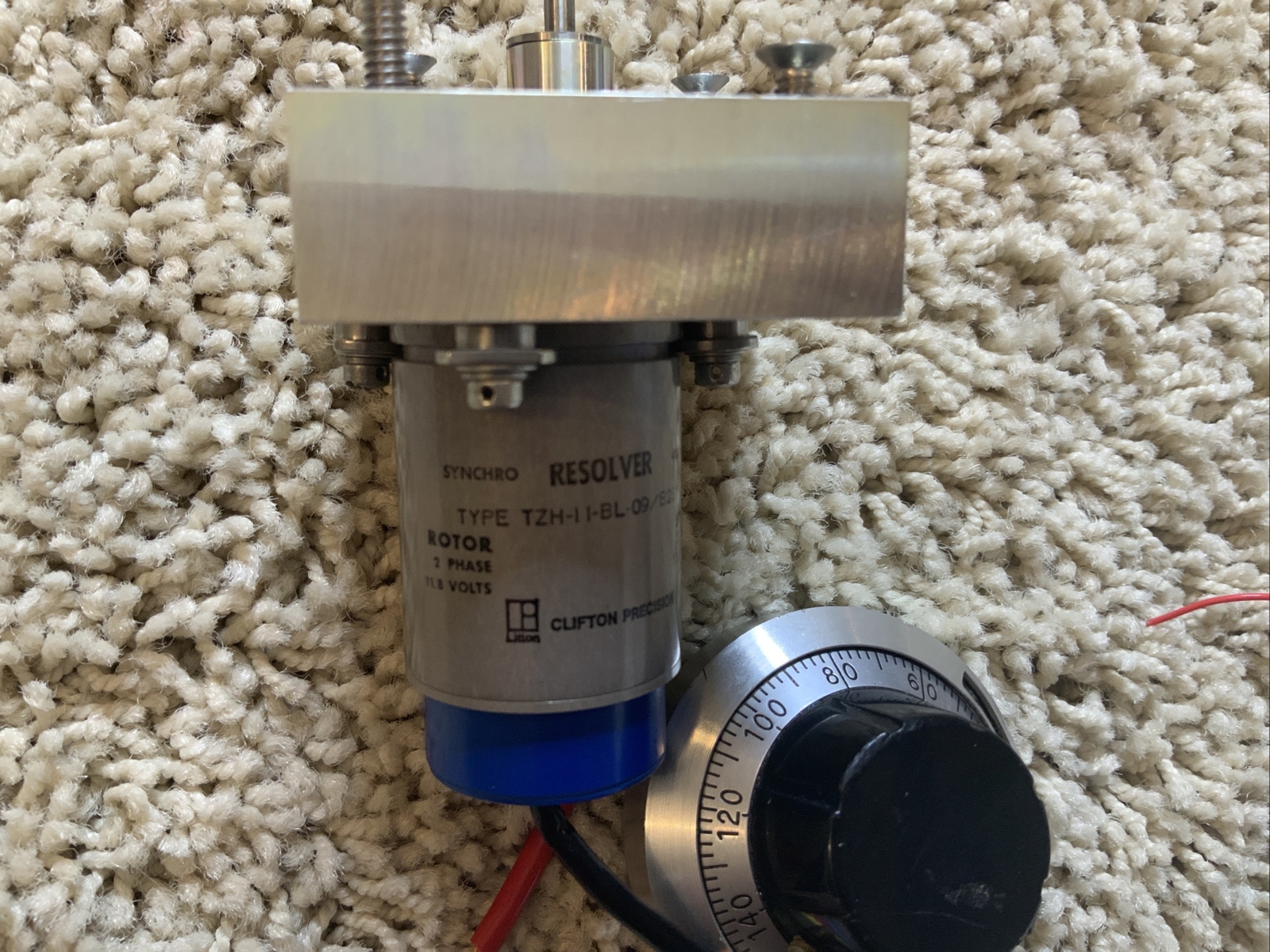 CLIFTON TZH-1 1-BL-09/B281 TZH11BL09/B281 2 PHASE 115V RESOLVER w/ Knob Control