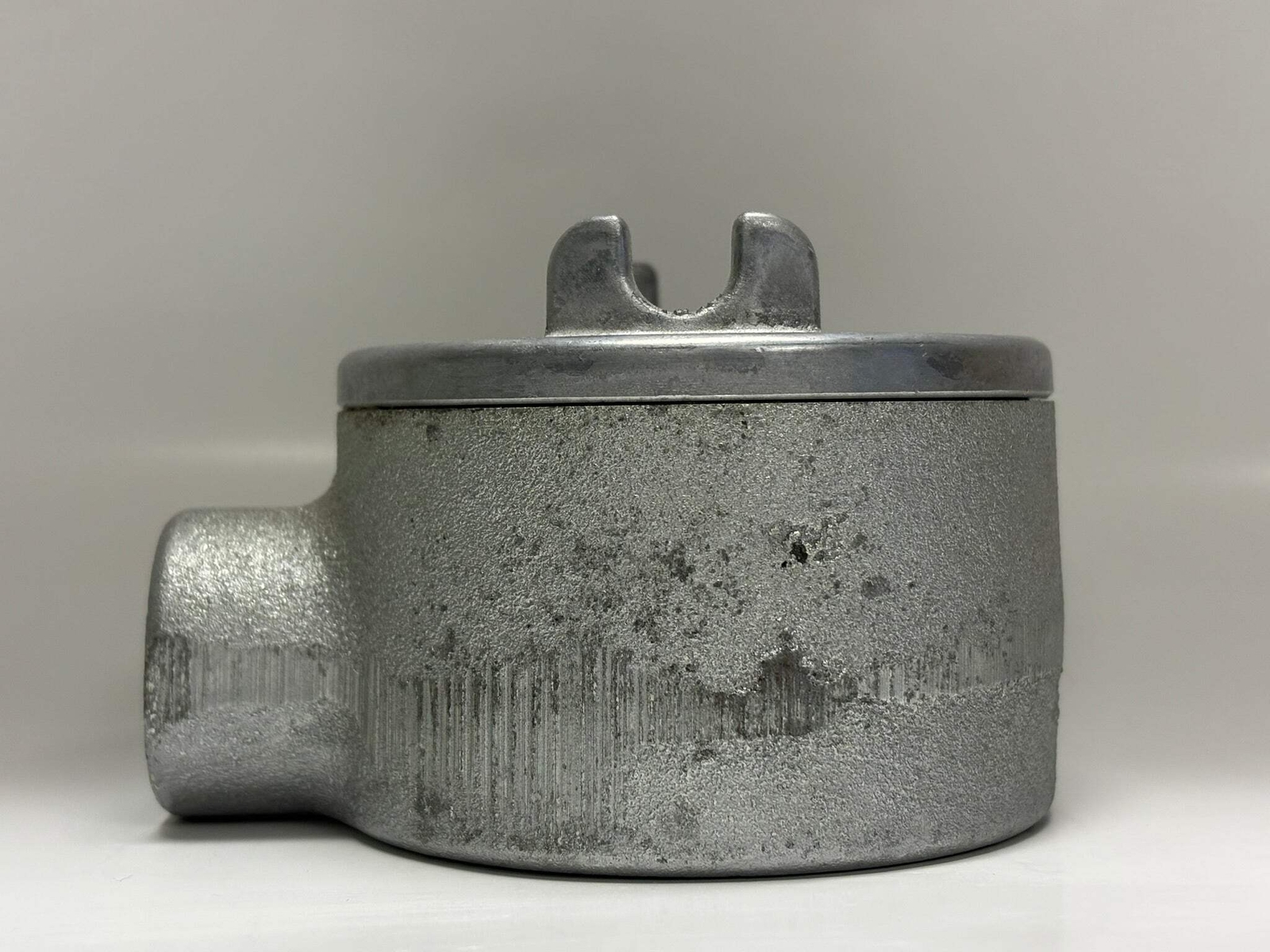 2 PK Crouse-Hinds 0101639 GUA-16 1/2″ Explosion-Proof Conduit Outlet Box with Co