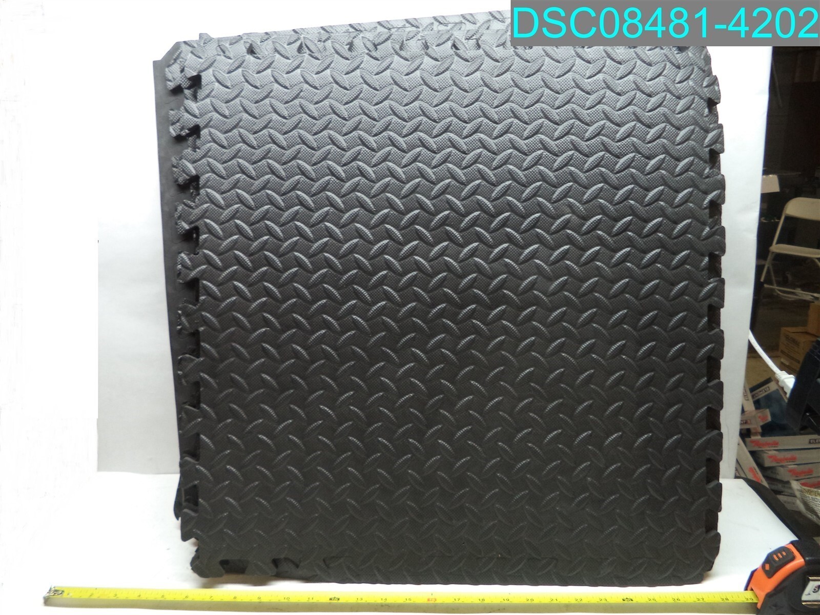 QTY=7:Interlocking Gym Exercise Floor Mat Fadeless Playground Rubber Tiles 23X23