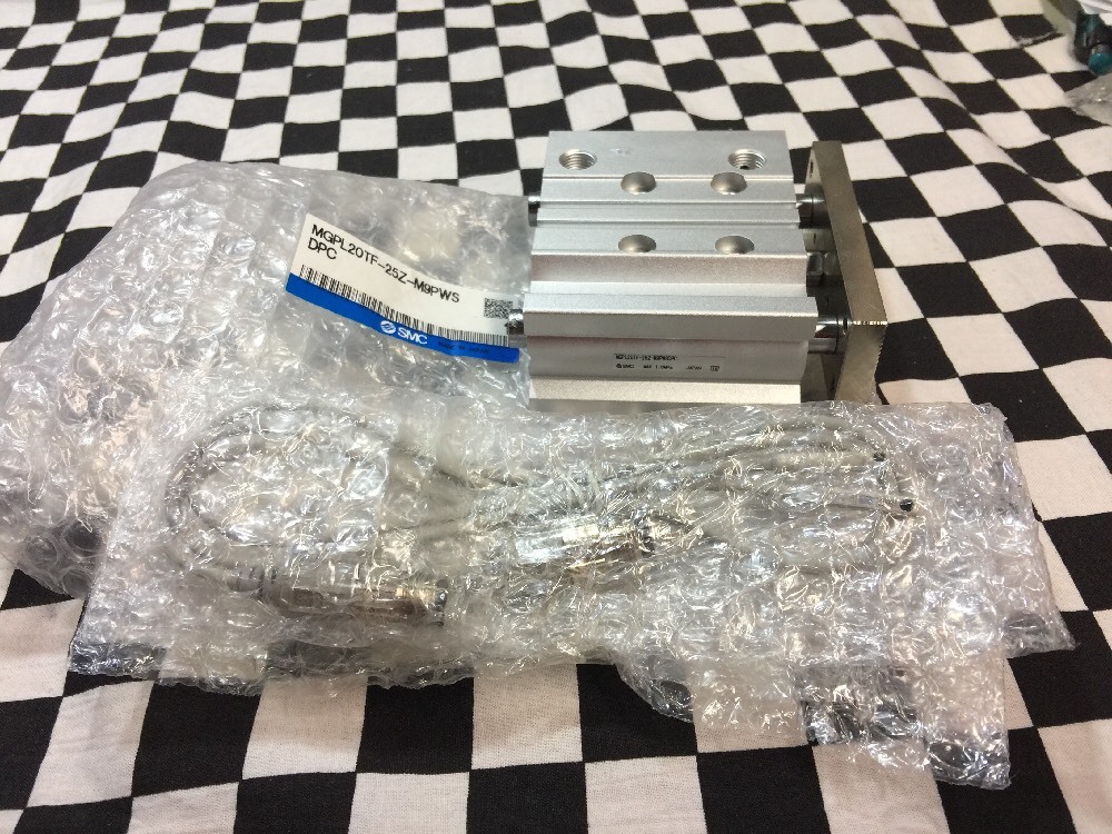 SMC COMPACT GUIDE CYLINDER MGPL20TF-25Z-M9PWSDPC & D-M9PW, SHIPSAMEDAY #1650A10