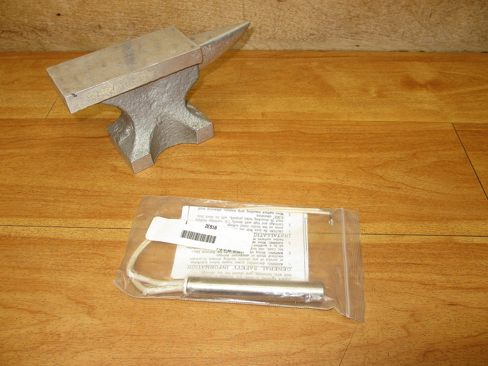 Vulcan TB6214B *NEW* Swaged Cartridge Heater 550W 2E918 KLJ