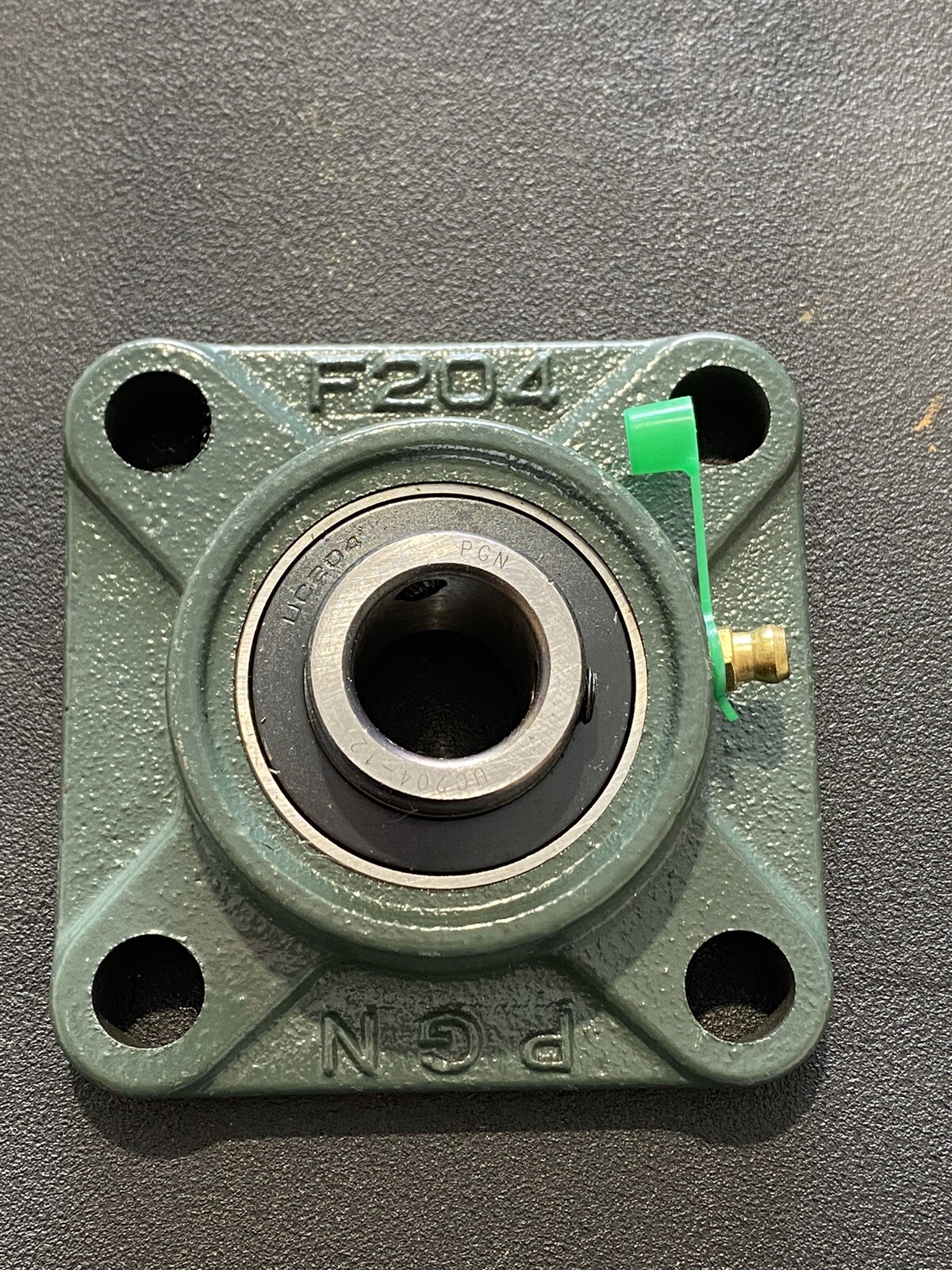 1 NEW PGN F204 4 BOLT FLANGE MOUNT W/ UC204-12 BEARING