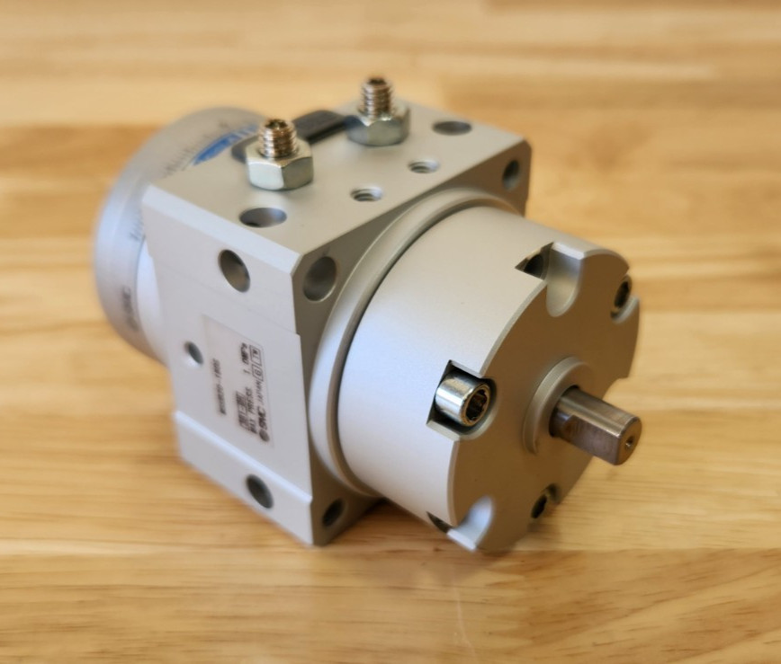 NEW SMC MSUB20-180S Rotary Cylinder MSUB0D01 USA Stock