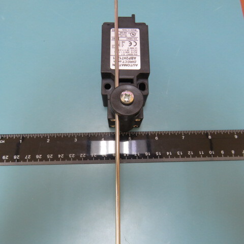 AUTOMATION DIRECT ABP2H71Z11 Qty of 1 per Lot LIMIT SWITCH