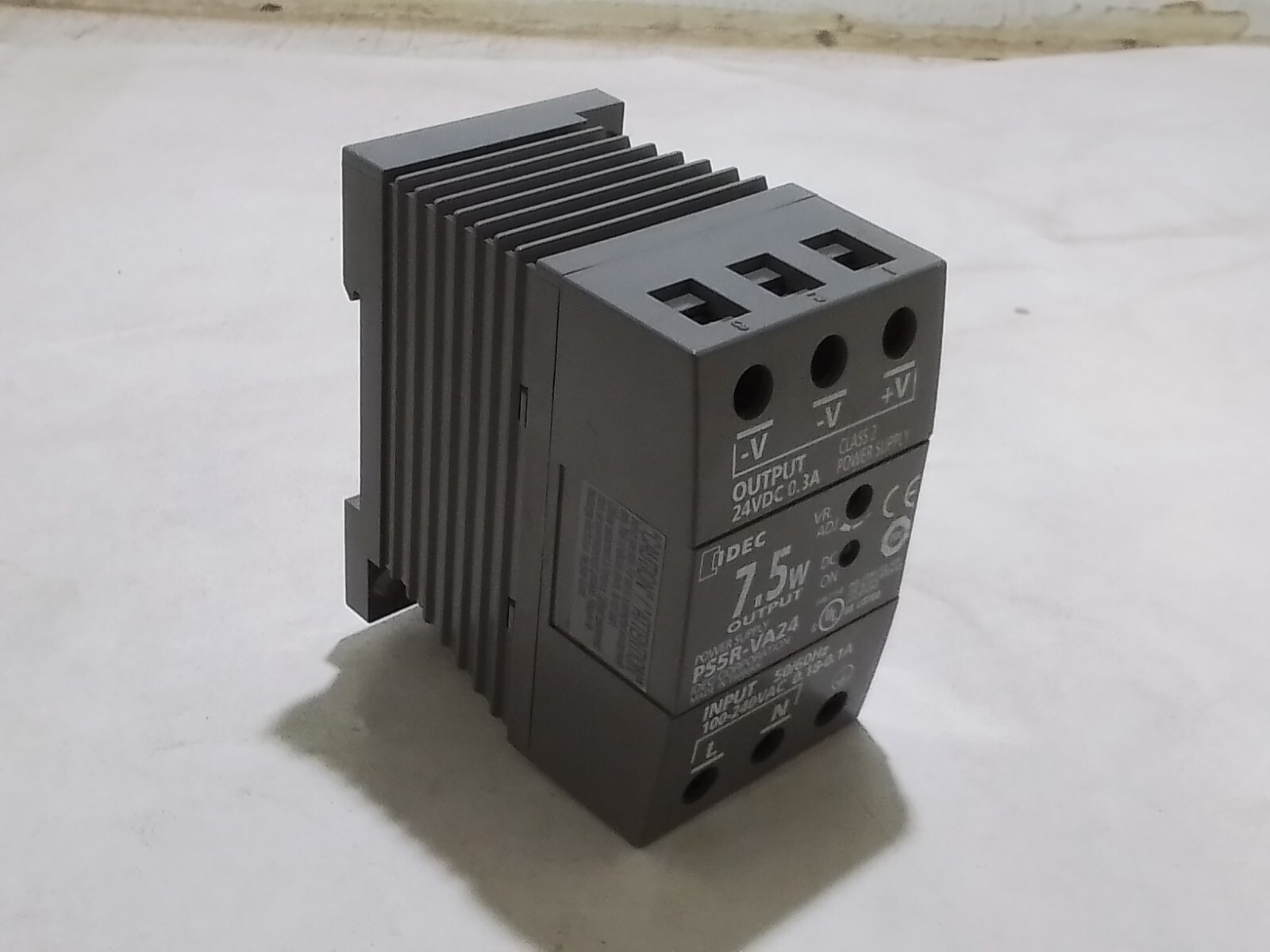IDEC PS5R-VA24 Power Supply (SP479)