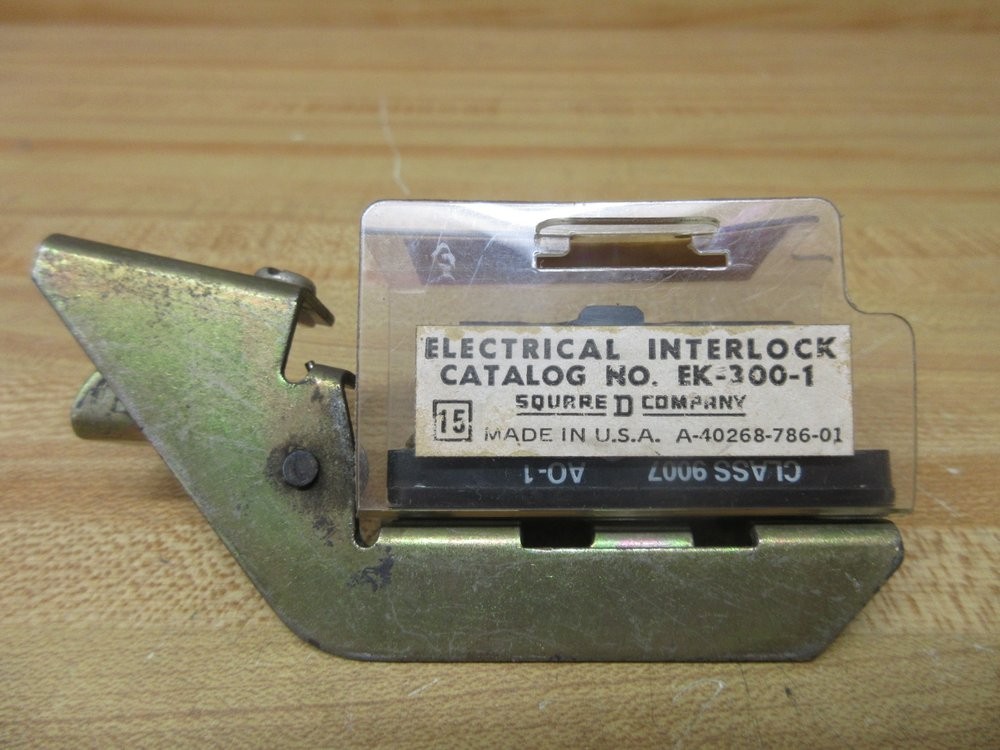 Square D EK-300-1 Interlock Switch EK3001