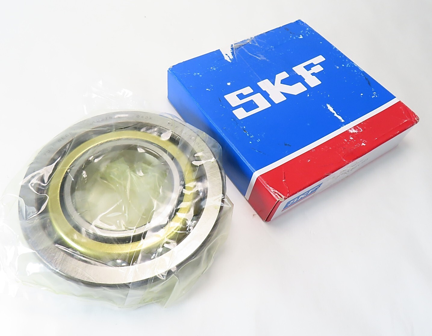 SKF 7316 BECBY Explorer Angular Contact Ball Bearing 80 x 170 x 39mm NEW IN BOX