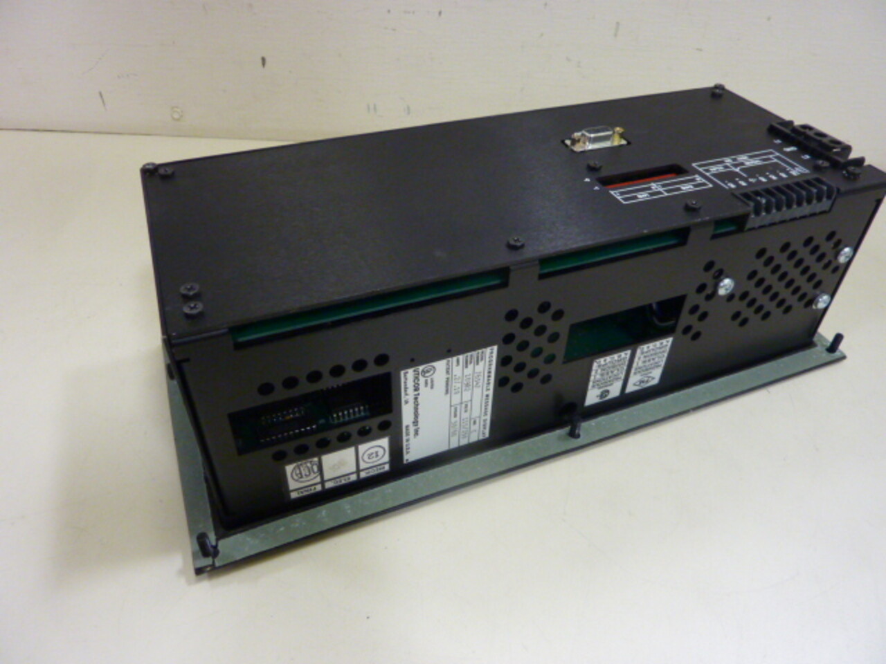 UTICOR Programmable Message Display PMD300S Scratch & Dent #51432