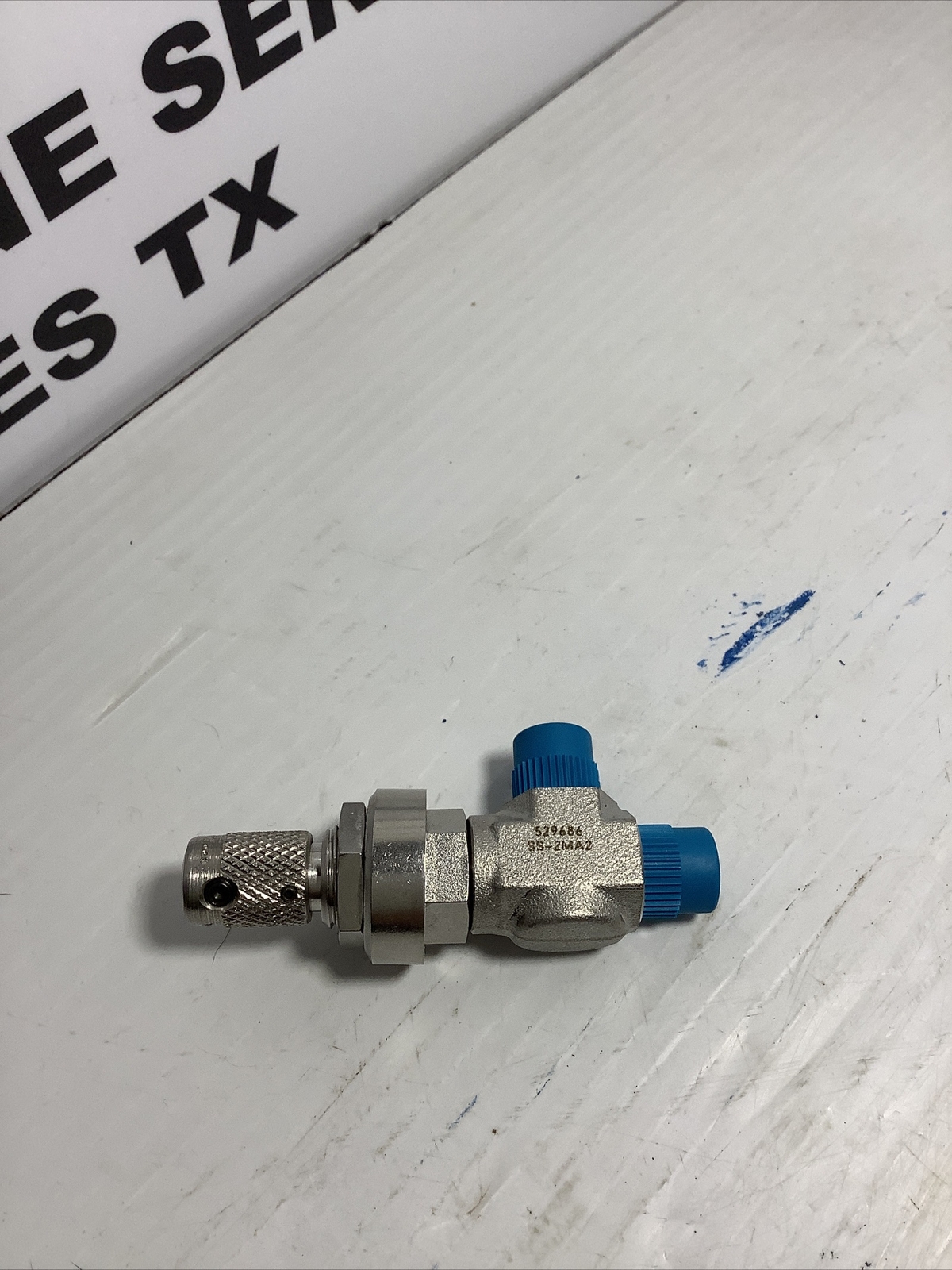 Swagelok Angle Pattern Metering Valve SS-2MA2 529686 3/8 MNPT