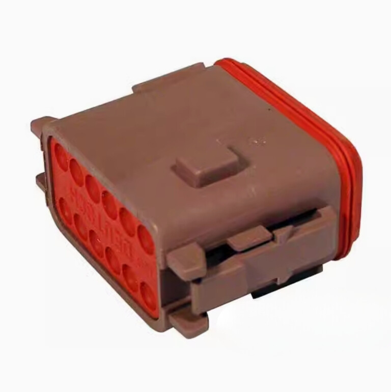 1PCS NEW FIT FOR Connector DT06-12SD-P012