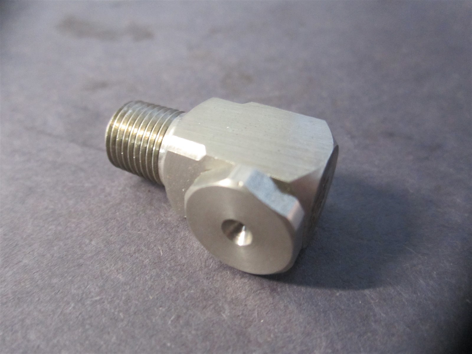 Bete (1/8WT1070@5) 1/8″ WT1070 Male Connection Hollow Cone Fog Nozzle