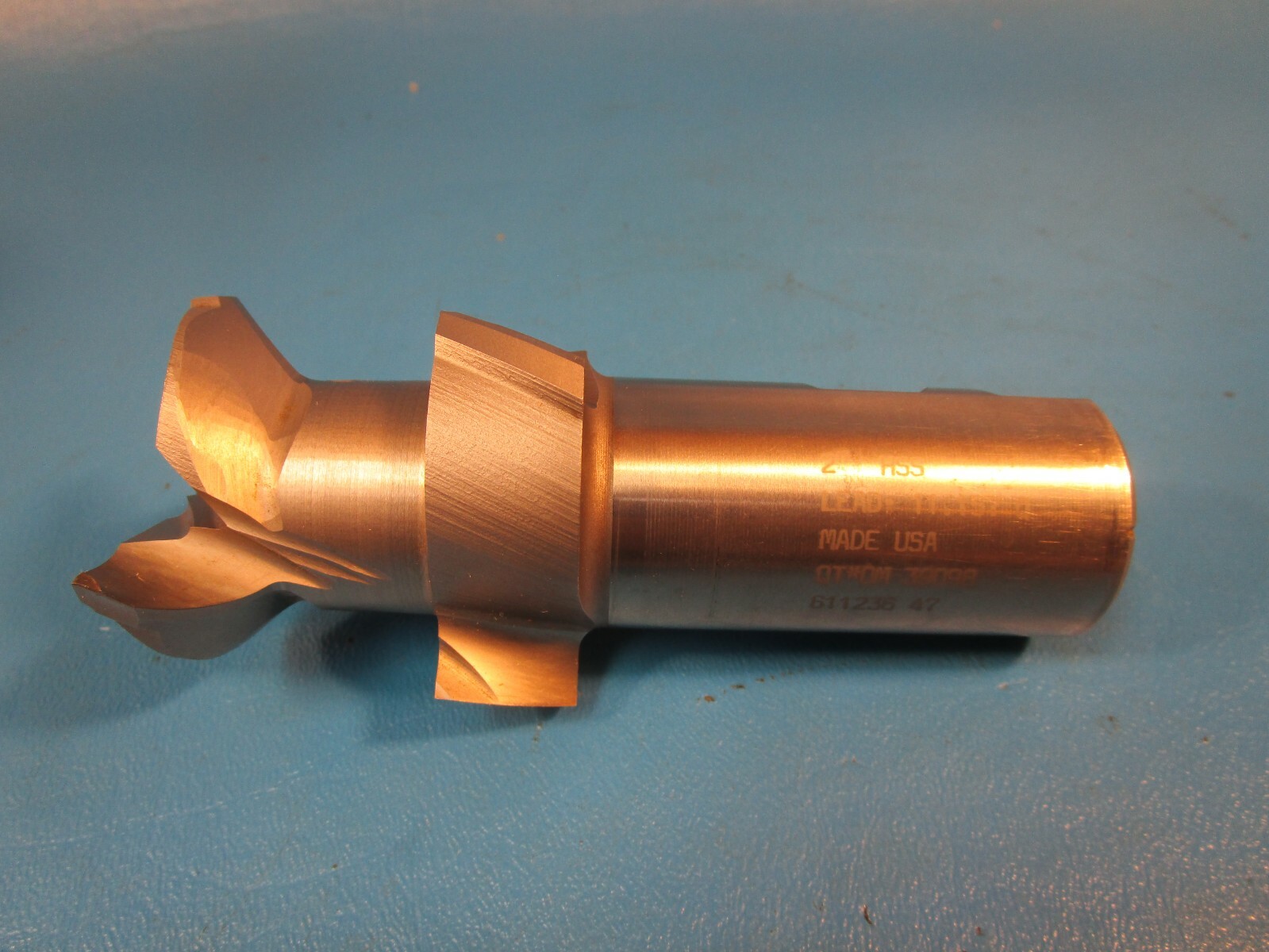 USED Quinco SE64, 39098, 2 x 1 1/4 x 2 x 4 1/2″, 3-Flute Single End 30 Deg.