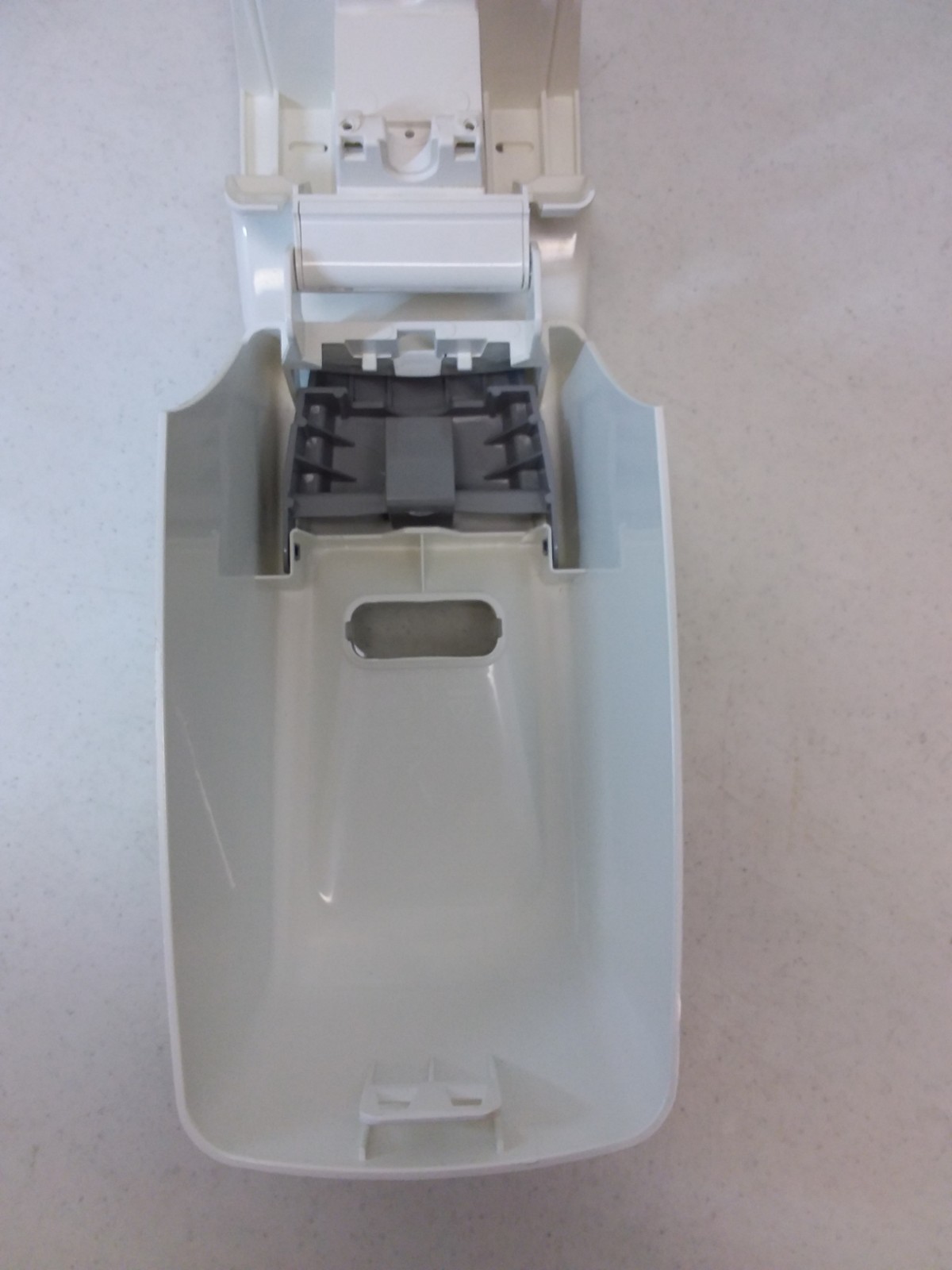 GoJo 9034-001-XXX Manual Wall Sanitizer Dispenser 800 mL