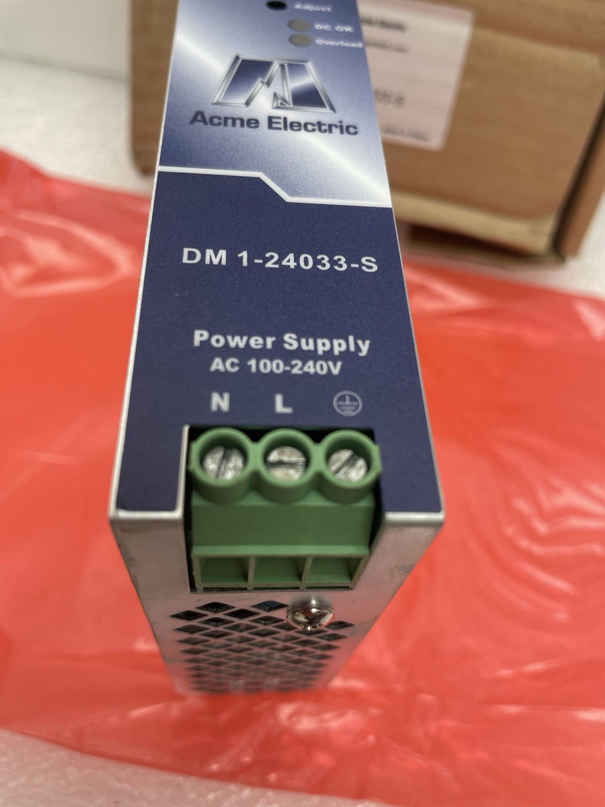 NEW ACME DM124033S POWER SUPPLY 100-240VAC 3A 47-63Hz 24VDC 3.3A 80 WATT