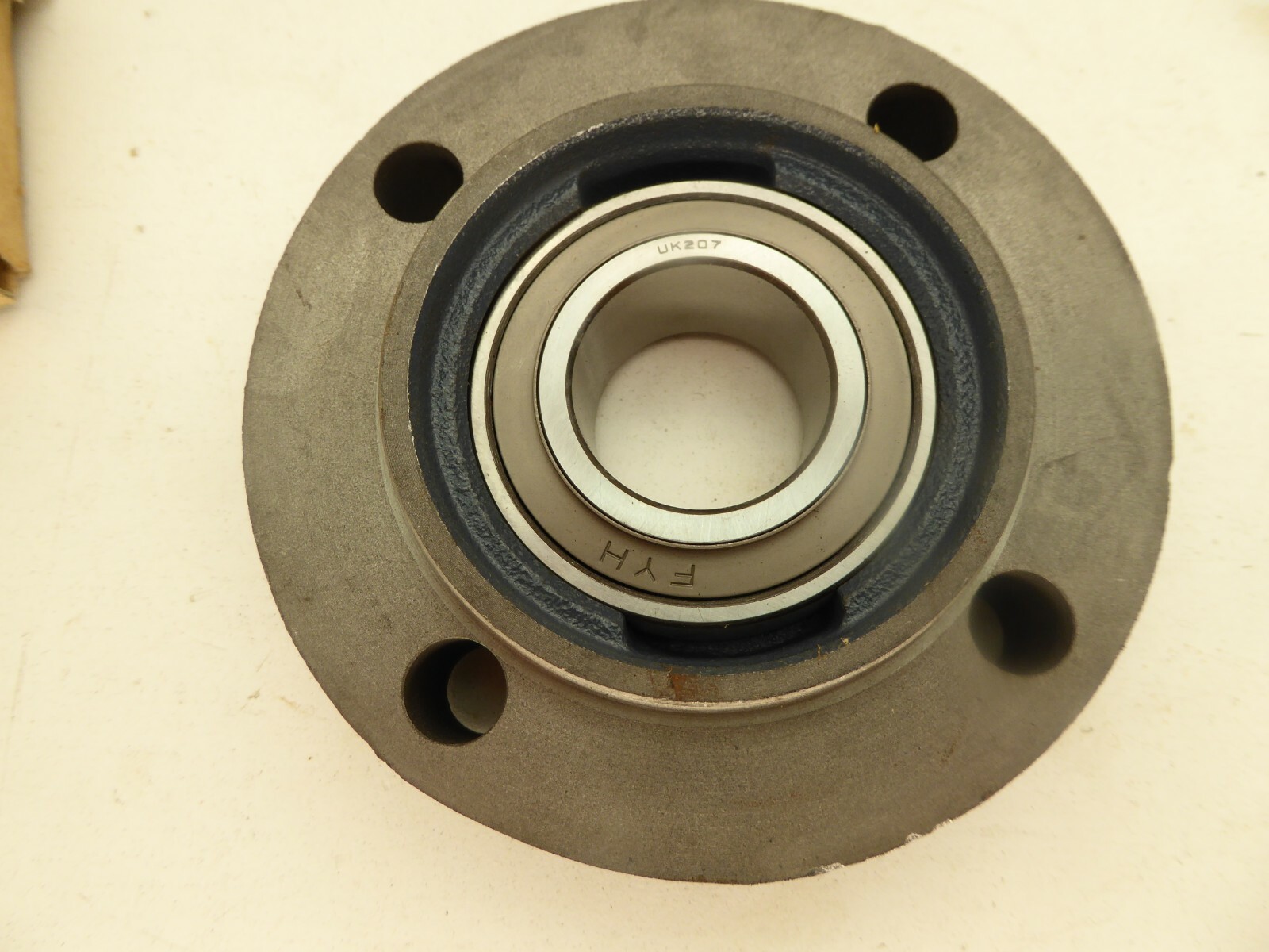 FYH UKFC207J 35mm FC207 4 Bolt MBE03114 NEW IN BOX