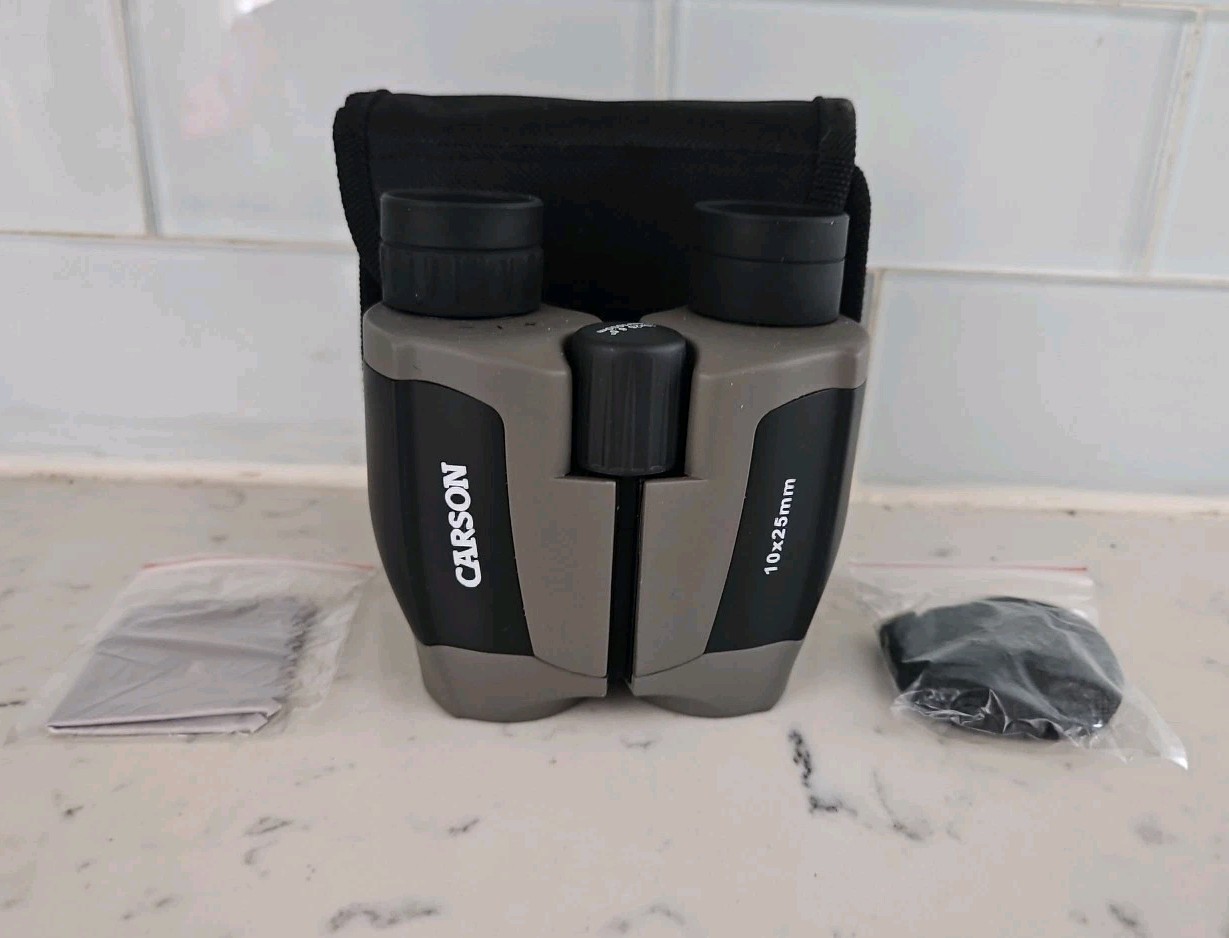 Carson Jd-025 Compact Binocular, 10 X 25 Magnification, Bk-7 Prism, 342 Ft