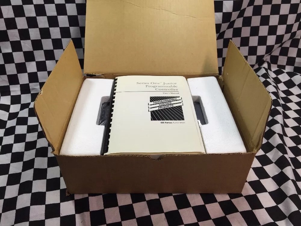 GE FANUC RELAY 24V IN/RELAY OUT, 24V POWER SUPPLY, IC609SJR124A, #1167C